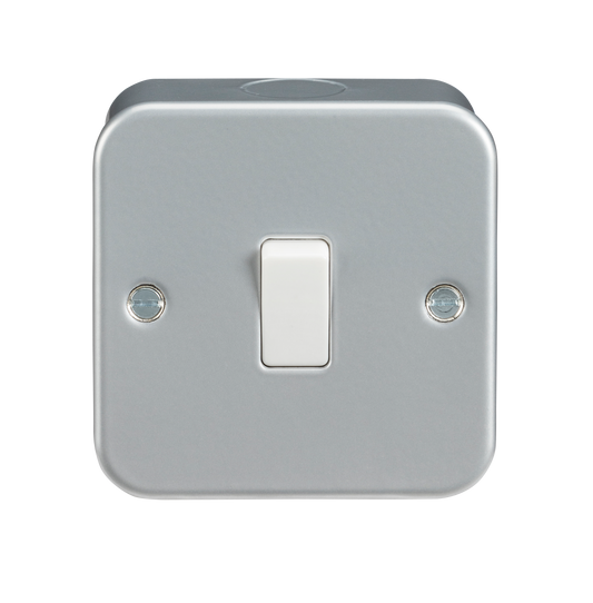 Knightsbridge M2000 metal clad 10AX 1G switch grey