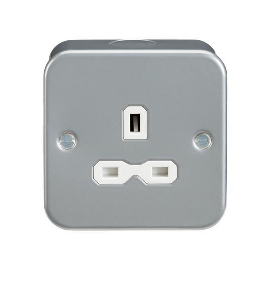 Knightsbridge MR7000U metal clad 13A 1G unswitched socket grey